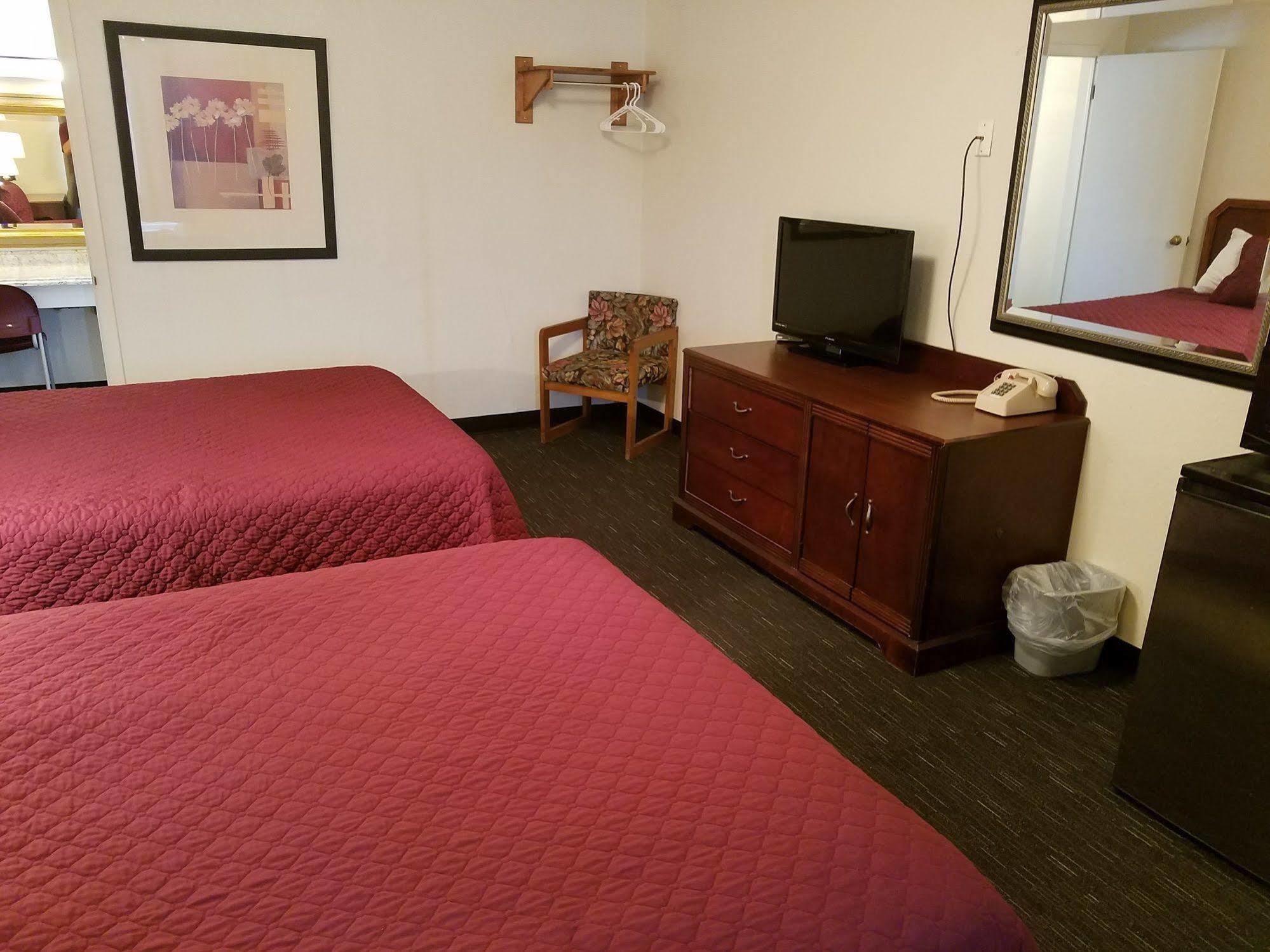 West Plains Motel Dış mekan fotoğraf