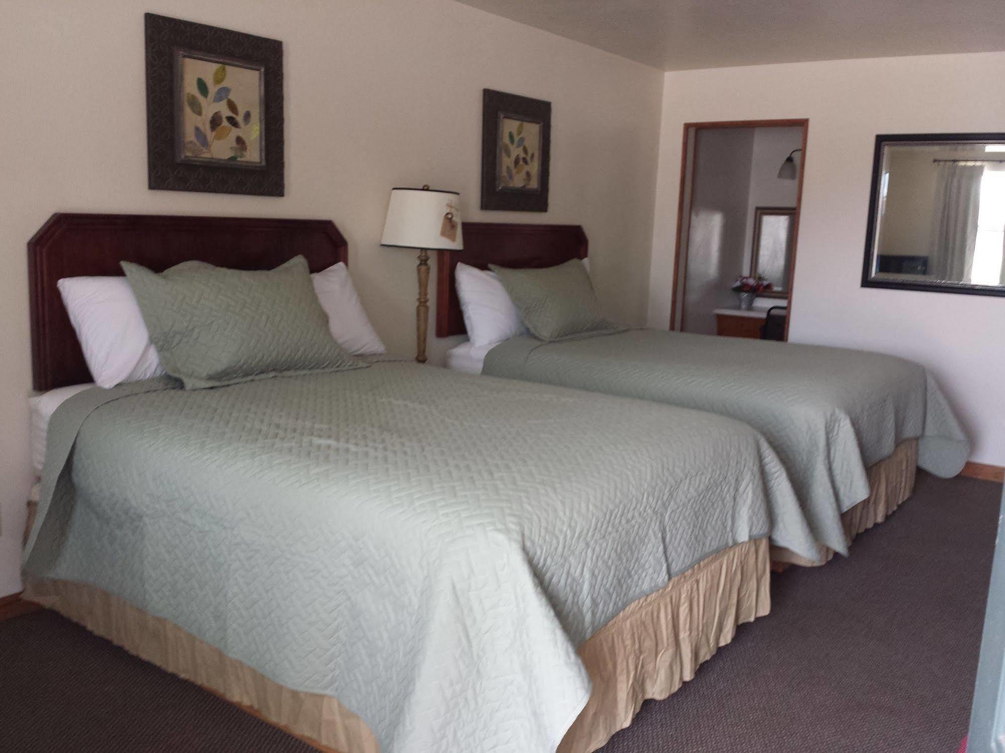 West Plains Motel Dış mekan fotoğraf